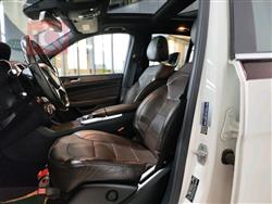 مرسيدس بنز ام ال- كلاس